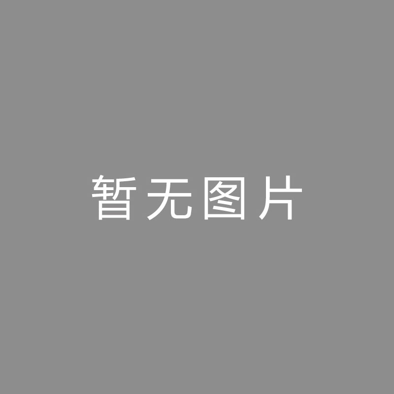 门兴主管因大声抗议染红，成德甲中第一位被直红罚下的官员